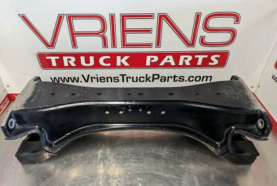 トラックボディパーツ PACCAR KENWORTH PETERBILT CROSSMEMBER-FRAME 1 PC CAST A24-6036-003