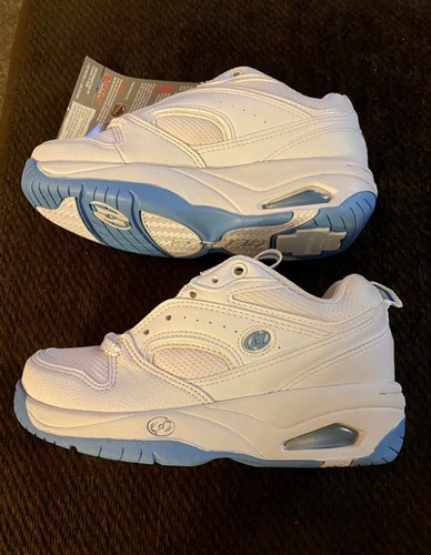 Tenis de rodillo blancas Heely's talla 2 niñas 3 nuevas con etiquetas - Imagen 4 de 11