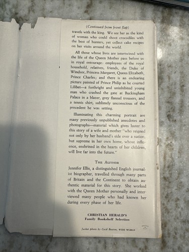 Royal Mother The Story Of Queen Mother Elizabeth and Her Family HC 1954 Vintage - Picture 19 of 22
