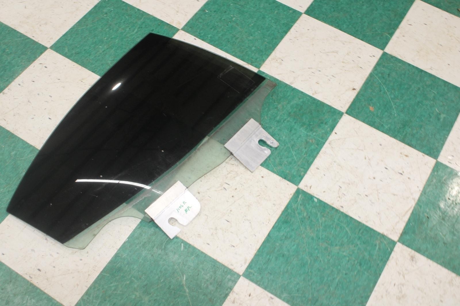 14-22 MASERATI GHIBLI *TINTED* Passenger Right RH RR Rear Door Window Glass OEM