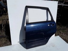 Porte arrière et accessoires Suzuki LIANA
