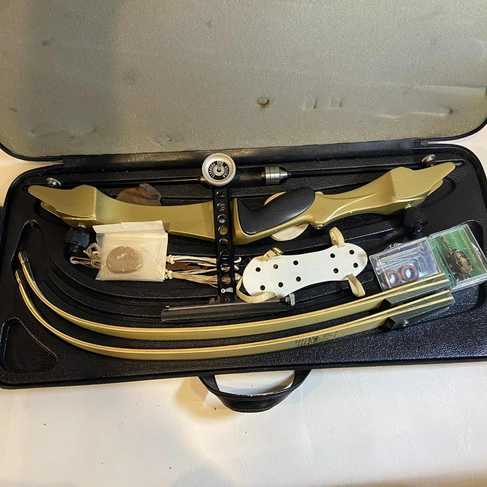 ARCO RECURVO COMPLETO PROFESIONAL VINTAGE MANO IZQUIERDA AÑOS 70 MEDALLISTA HOYT PRO ARCO Foto 4 de 4