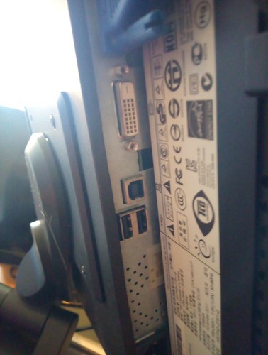 Vintage HP Compaq LA1951g 19" LCD Monitor With Amazing Articulated Stand. - Picture 9 of 16