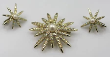 Vintage Emmons faux pearl Iridescent Star Burst Pin Brooch & Clip on Earrings