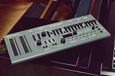 Roland Boutique SH-01A Sound Module Synthesizer Free Ship w Roland Boutique SH-01A Sound Module Synthesizer Free Ship w