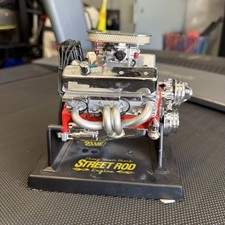 Liberty Classics 16 Scale Replica Chevrolet 427 Big Block Engine Rare