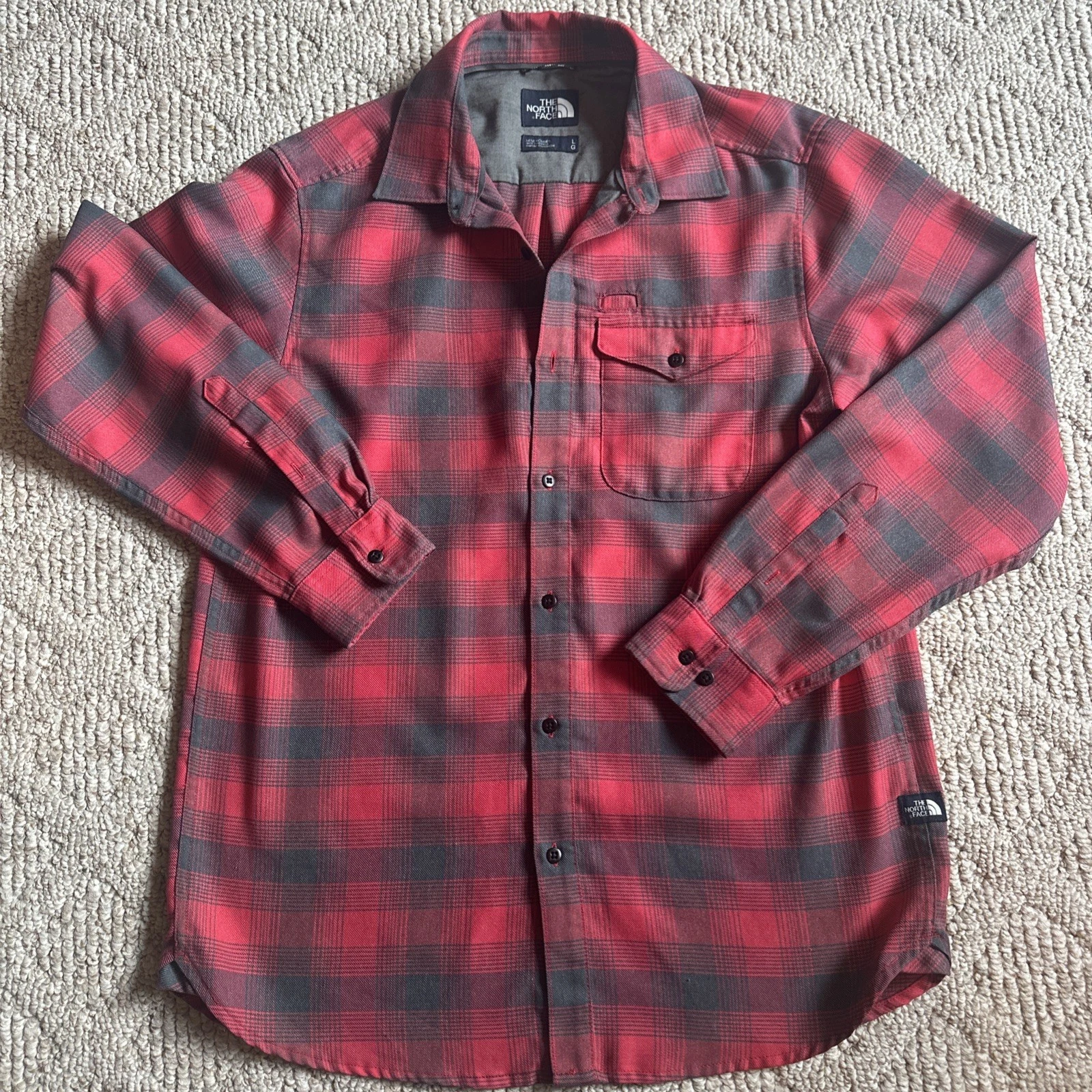 The North Face Mens Large Plaid Button Down Shirt Red Outdoor Casual EUC
