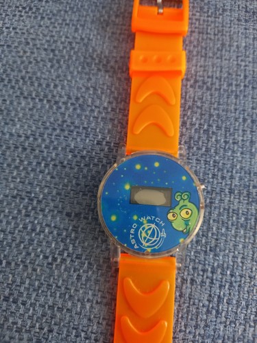 Vintage Orologio Astrowatch + 5 Astrocupole Kinder LEGGERE DESCRIZIONE - Foto 4 di 13