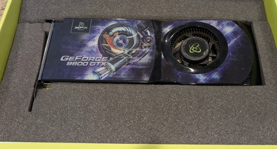 EVGA GeForce 9800 GTX 512MB RETRO GAMING Video Graphics Card in Original Box - Image 4 of 4