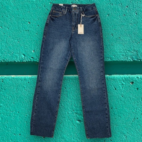 NEW Good American Jeans 8/29 Raw Hem Skinnyish Fit Makes Legs Look Extra Long d - Picture 3 of 10