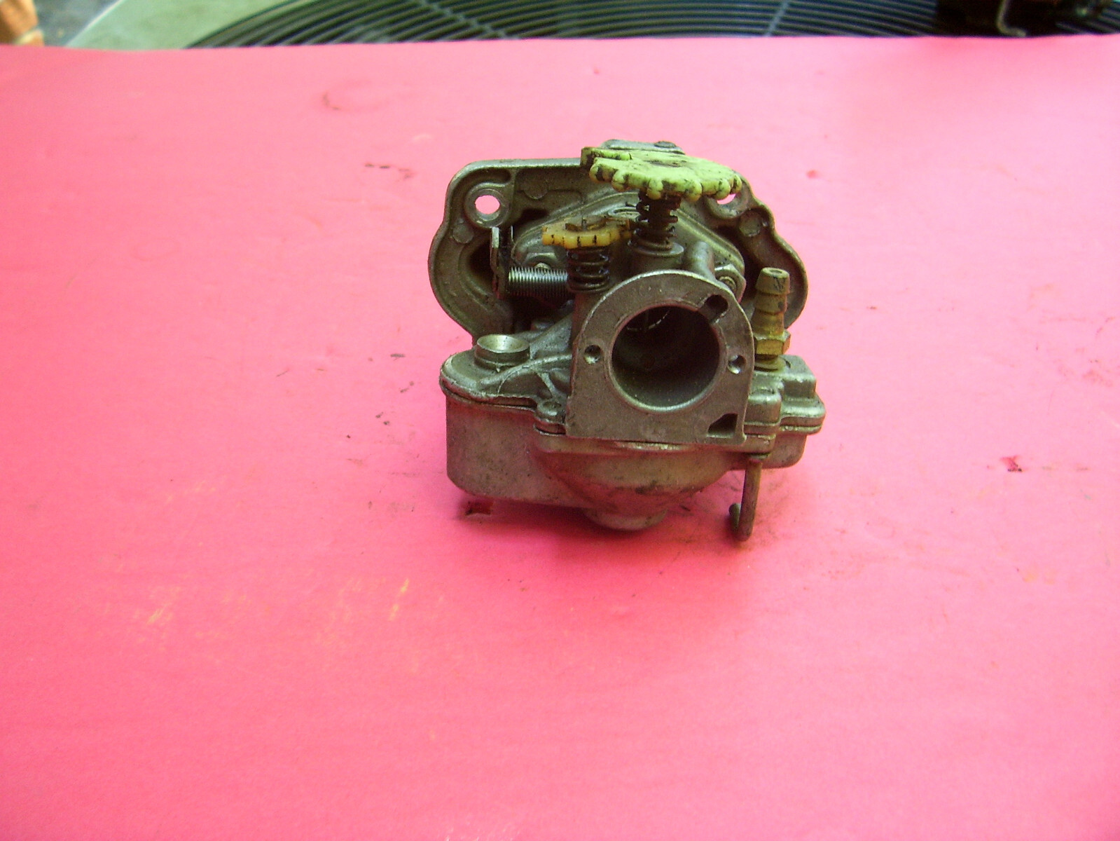 ANTIQUE / VINTAGE LAWNBOY CARB / CARBURETOR & REED PLATE eBay