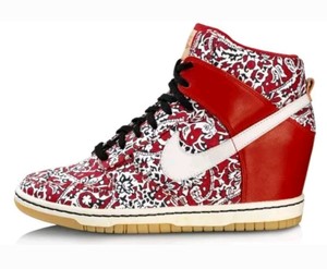 nike dunk sky hi liberty