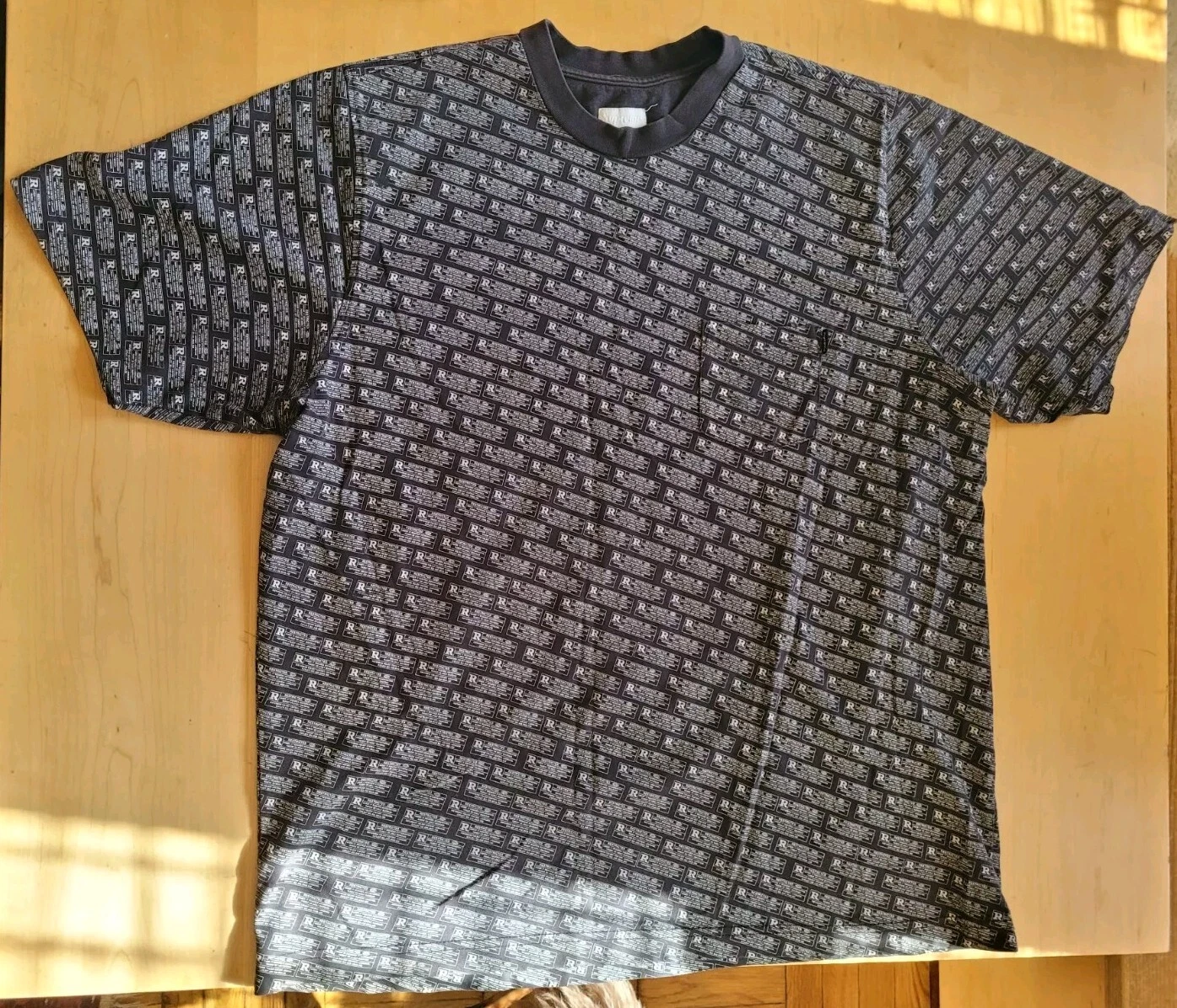 Vintage Supreme   Imprimé intégral restreint années 2000 taille XL NOIR  RARE