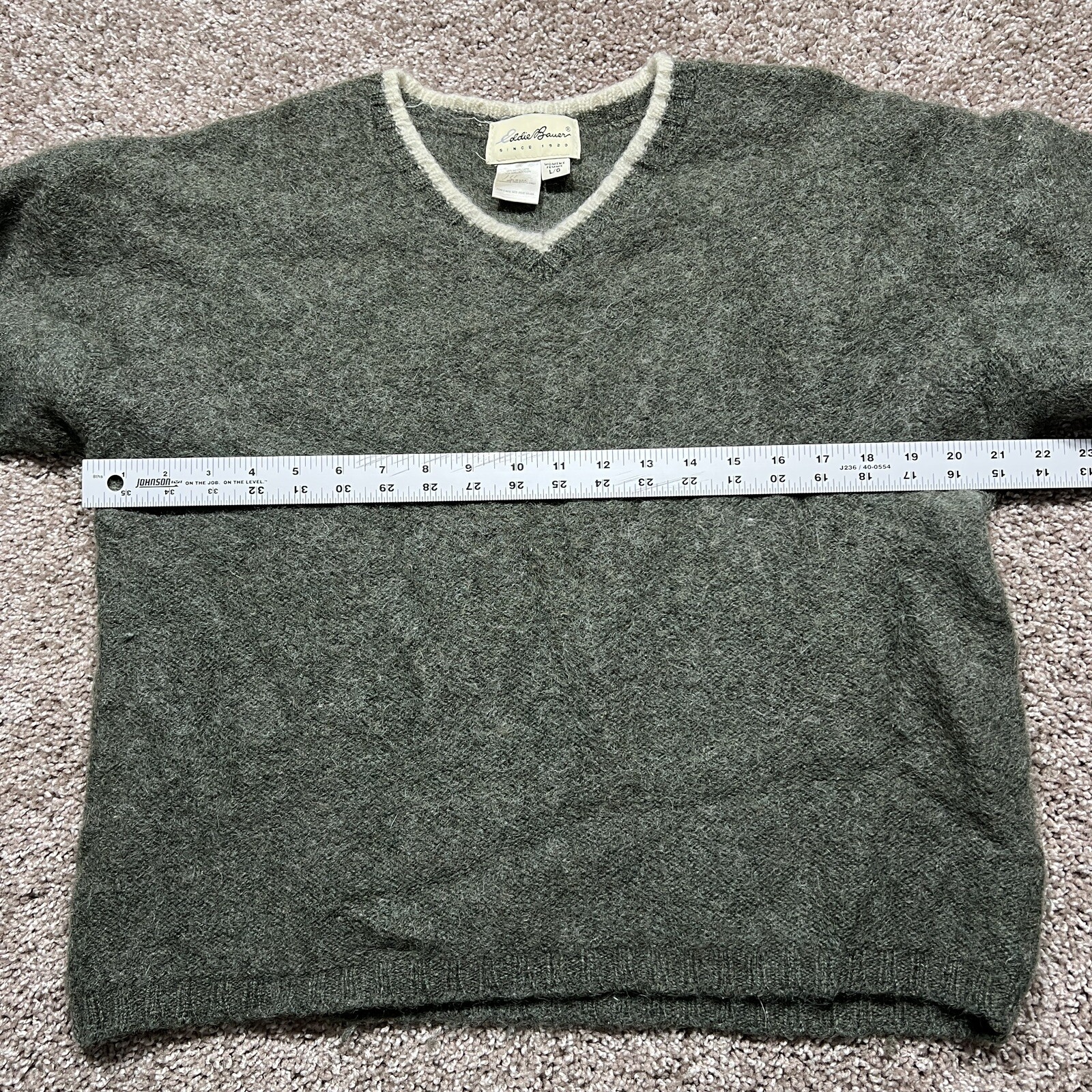 Vintage Eddie Bauer Wool Sweater Women's Large V Neck… Gem