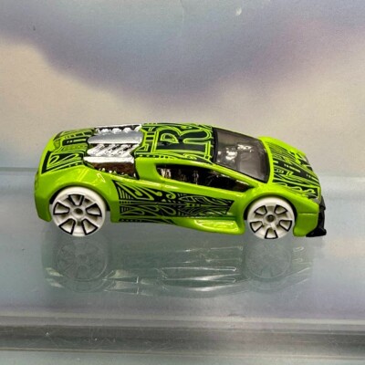 2002 Mattel Hot Wheels ZOTIC Green Diecast Car | eBay