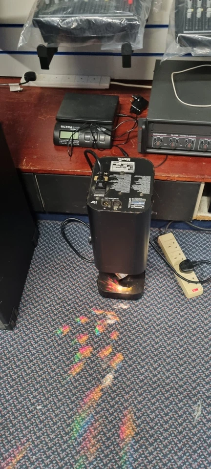 Martin Acrobat Professional DMX disco light incl handmade case - Image 3 of 4