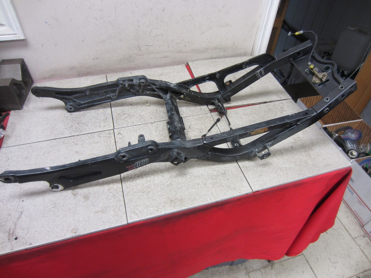 00-01 KAWASAKI NINJA ZX12R zx12 OEM REAR BACK SUB FRAME SUBFRAME