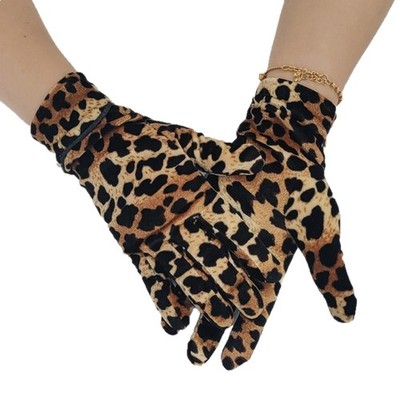 Lightweight Leopard Gloves Easy To Carry Fashionable For Travel And Commuting