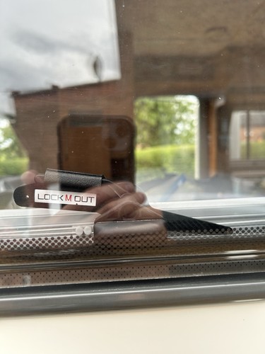 Lock M Out Motorhome Caravan Window Security Locks £5 Each - Picture 8 of 8