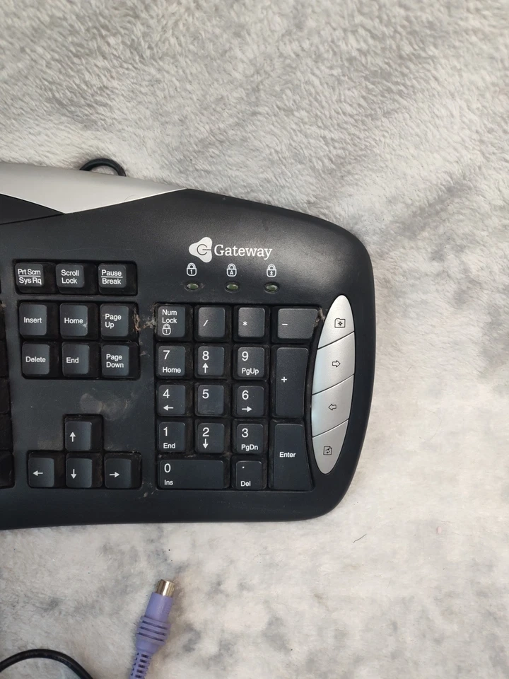 Gateway Wired Keyboard Black Used Model Number KB 040 - Image 2 of 4