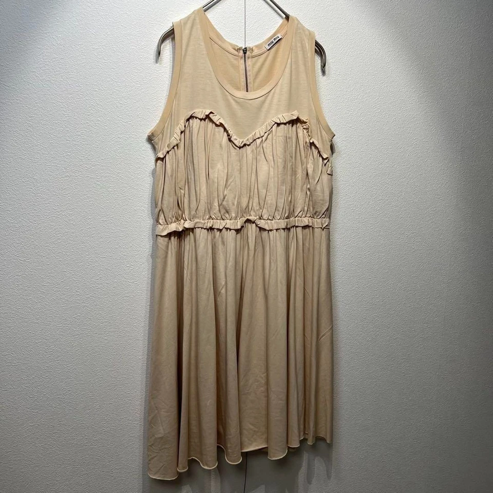 Vestido sin mangas diseño línea A con volantes Miu Miu Foto 2 de 4