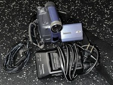 Panasonic PV-GS9 Digital Video Camcorder With Charger/OEM Battery, Works great
