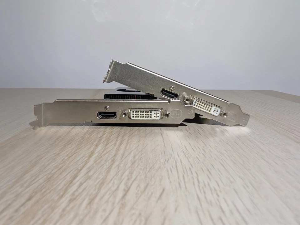 AMD Radeon HD 7570 1GB DDR3 PCI Express 2.1 x16 Desktop Video Card DELL - Image 2 of 3