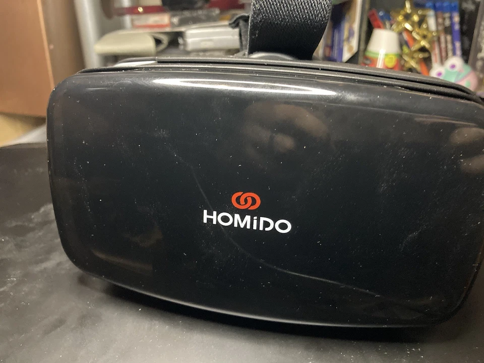 Auriculares Homido VR con estuche de transporte Foto 2 de 4