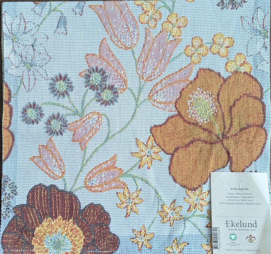 Kvallsblom Table Runner