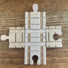 Thomas  Friends Intersection Track 90 Wooden Railway Clickety Clack Cross
