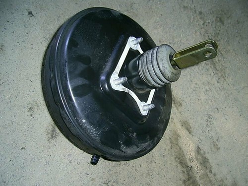 Volvo S40 (V40) 1.9D V Bremskraftverstärker 30884422