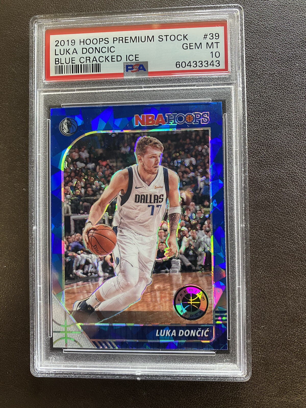 2019 Hoops Premium Stock Luka Doncic Blue Cracked Ice #39 PSA 10 GEM MT