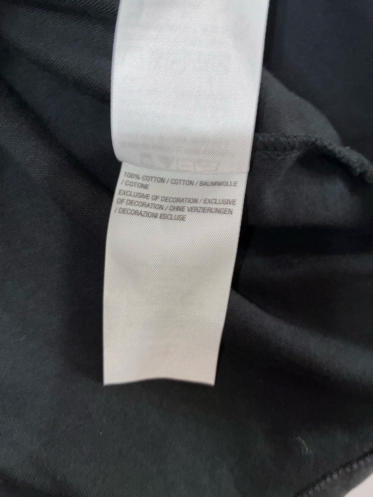 Quacker Factory Christmas FELIZ NAVIDAD Sheep Embroidery Black Top 3X