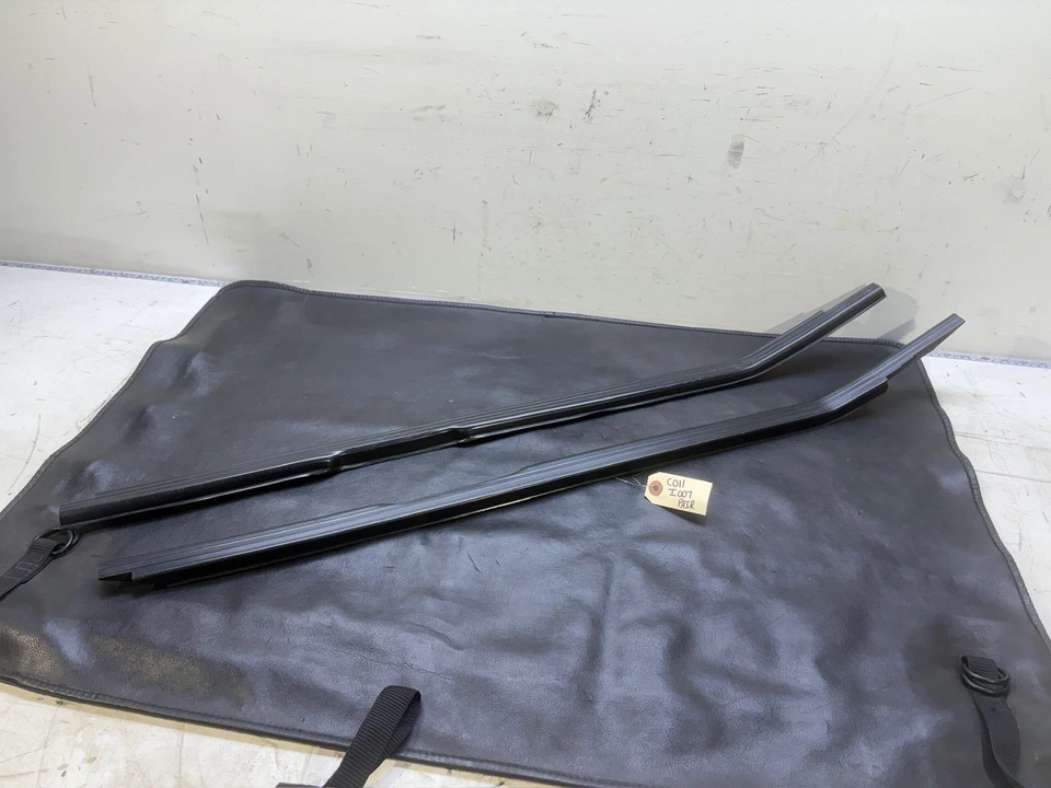 Borde de umbral de puerta Porsche 944  Foto 2 de 4