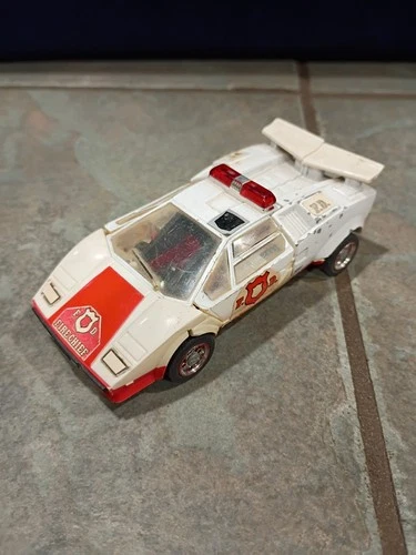 1985 TRANSFORMERS G1 RED ALERT LAMBORGHINI FIRE CHIEF VINTAGE FIGURE ONLY