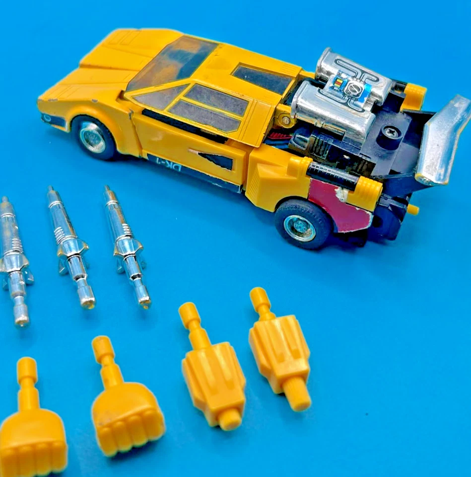 Figura de acción completa Hasbro G1 Transformers Sunstreaker 1984 de colección Foto 2 de 4