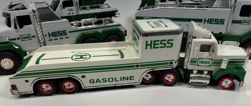 Hess Toy Truck Lot 5 Vehicles Lights Sirens Working Loose No Boxes - Afbeelding 2 van 12