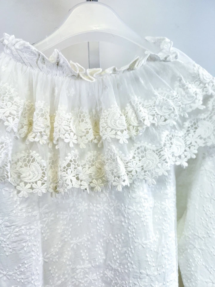 Blusa blanca con volantes bordados de encaje en capas estilo Mori para mujer EE. UU. talla S-L Foto 3 de 4
