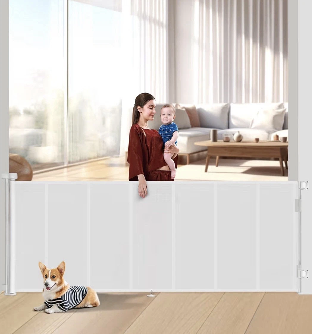 Retractable Baby Gate 120in 10ft Wide 42in Tall Indoor Outdoor NEW