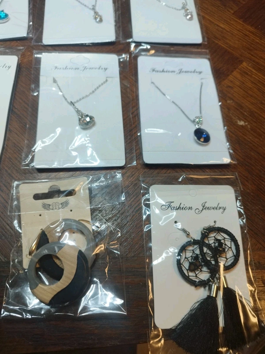 Lot De Bijoux Fantaisie Pour Revendeur - Neufs Avec étiquettes - Idéal Pour Boutique Ou événement