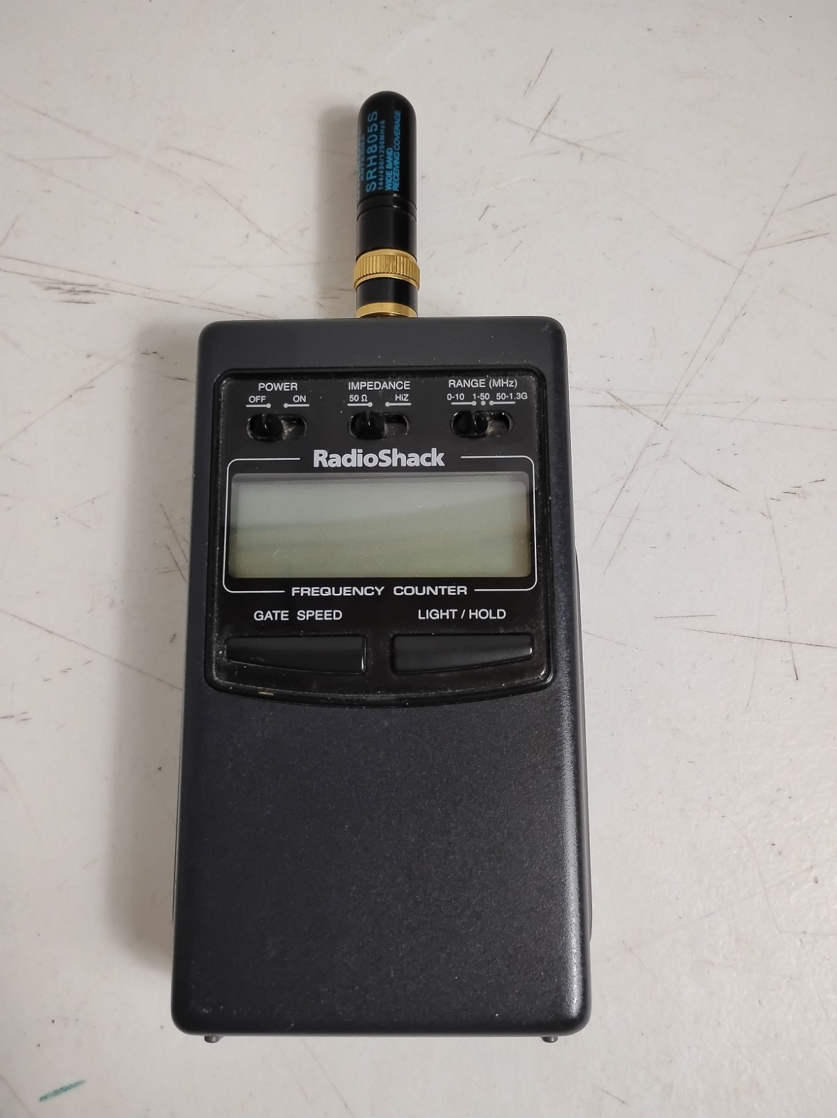 Radio Shack 22-306 LCD RF Frequency Counter Working