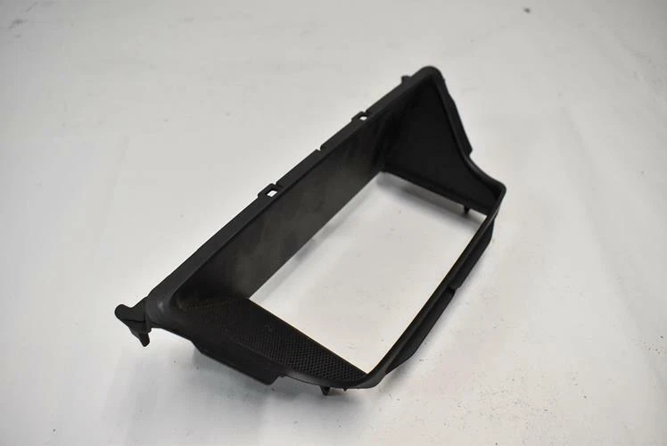 12-14 Mercedes W218 CLS550 CLS63 Dashboard Display Screen Trim Bezel Cover OEM - Image 2 of 4