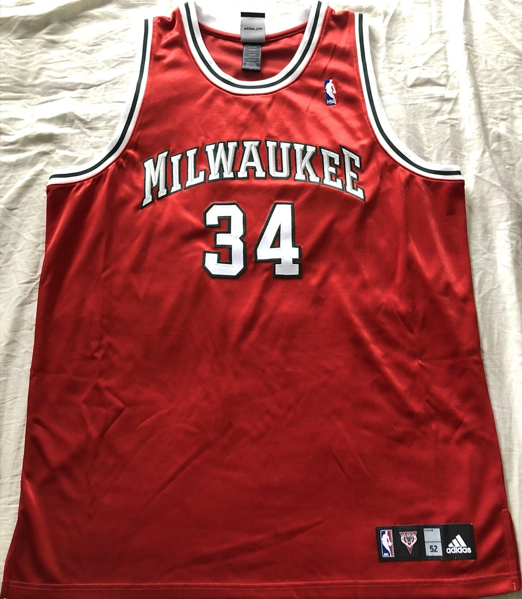 Giannis Antetokounmpo Milwaukee Bucks Autographed Game-Used Red