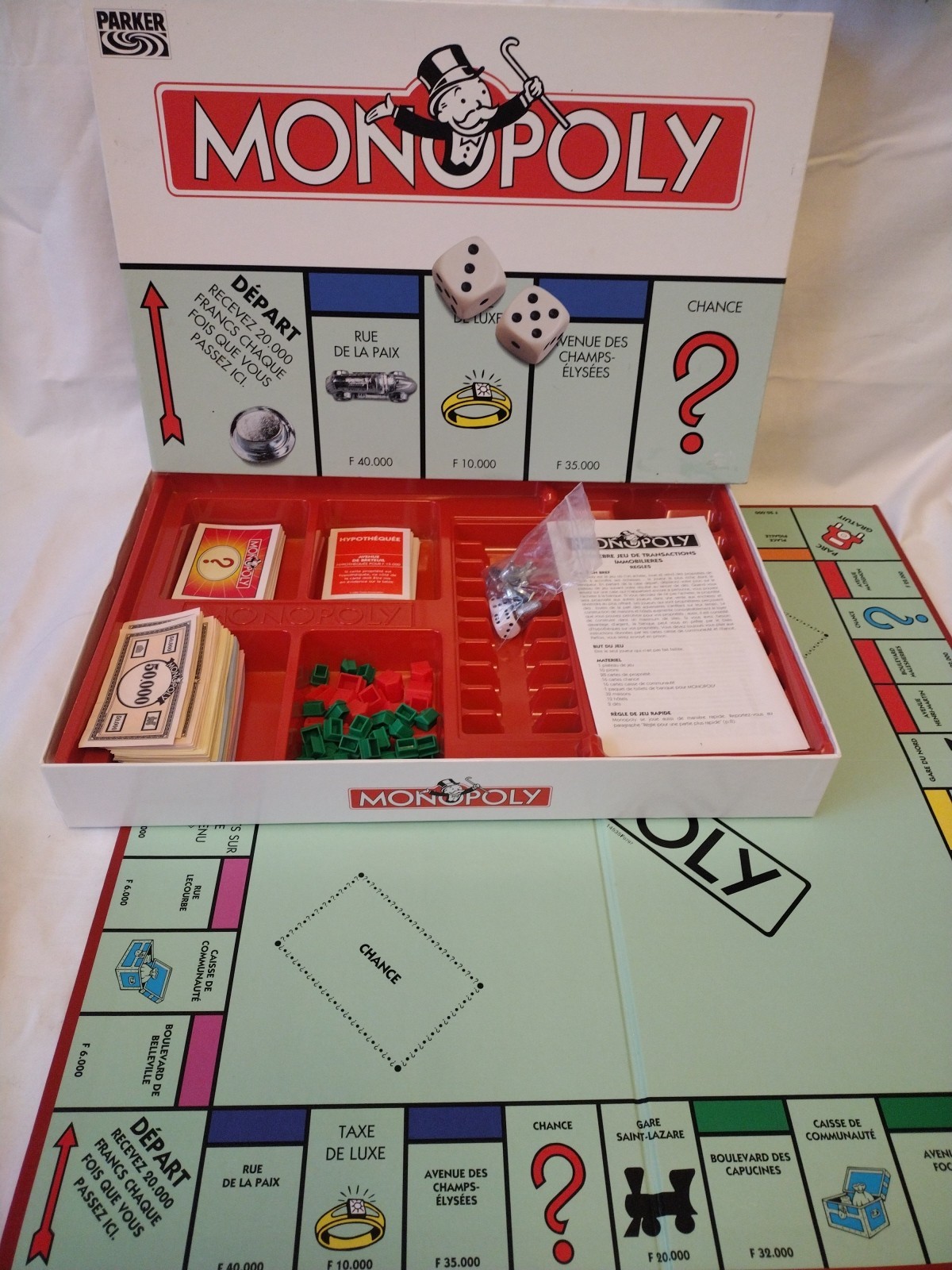 MONOPOLY FRENCH ISSUE 1996 VGC / all in French COMPLETE