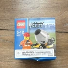 LEGO City Street Cleaner 5610 Complete Set Box 21pcs Ages 5-12