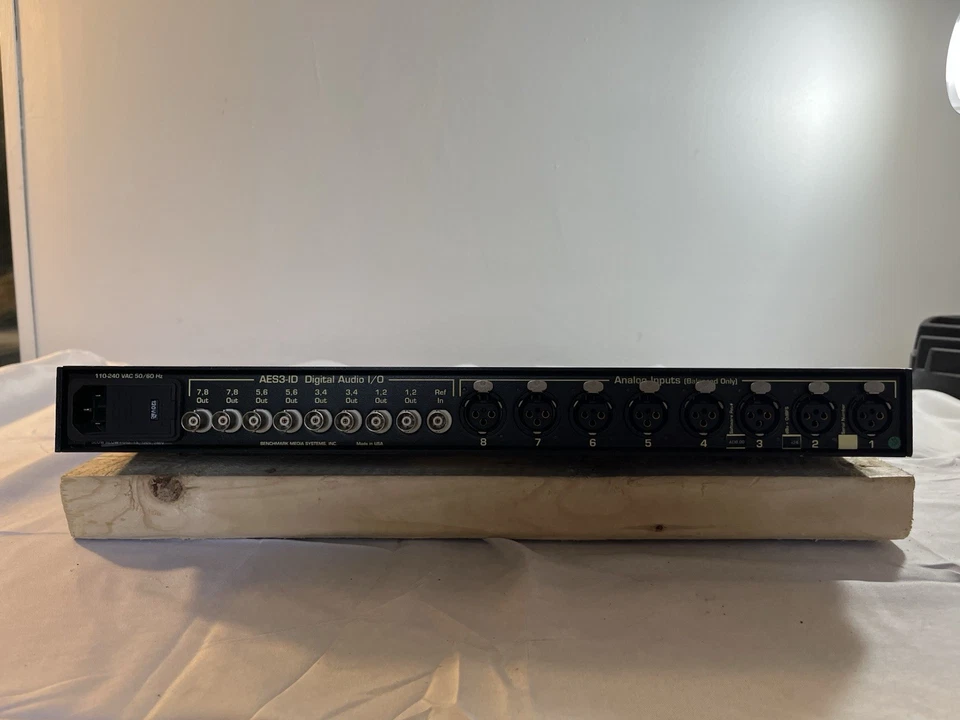 Benchmark AD2008 8-Channel 20-Bit A/D Converter Rack Unit –#3 - Works - Image 3 of 4