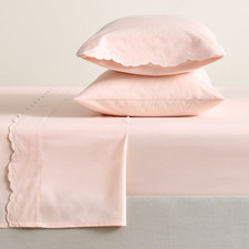 Pottery Barn Cynthia Rowley Scalloped Embroidered Sheet Set King