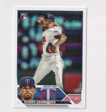 (10) Ronny Henriquez 2023 TOPPS SERIES 2 ROOKIE CARD LOT #372 MINNESOTA TWINS