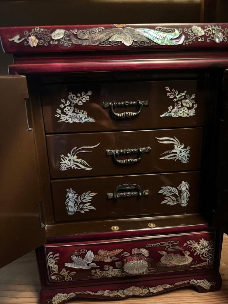 Jubako Bento Box Japanese Phoenix motherofpearl accessory case
