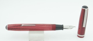 Esterbrook J Red Pearl & Chrome Fountain Pen 2668 Medium Nib 1950's